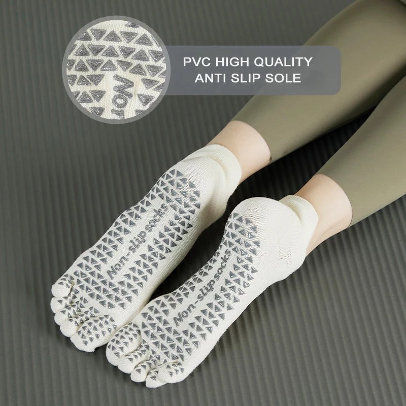Five Toe Anti Slip Grip Exercise Yoga Socks for Pilates and Fitness