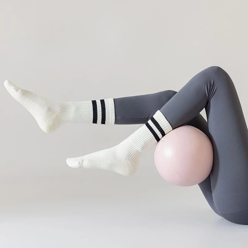 Non Slip Mid Tube Cotton Yoga Socks Cushioned Pilates Sports Socks