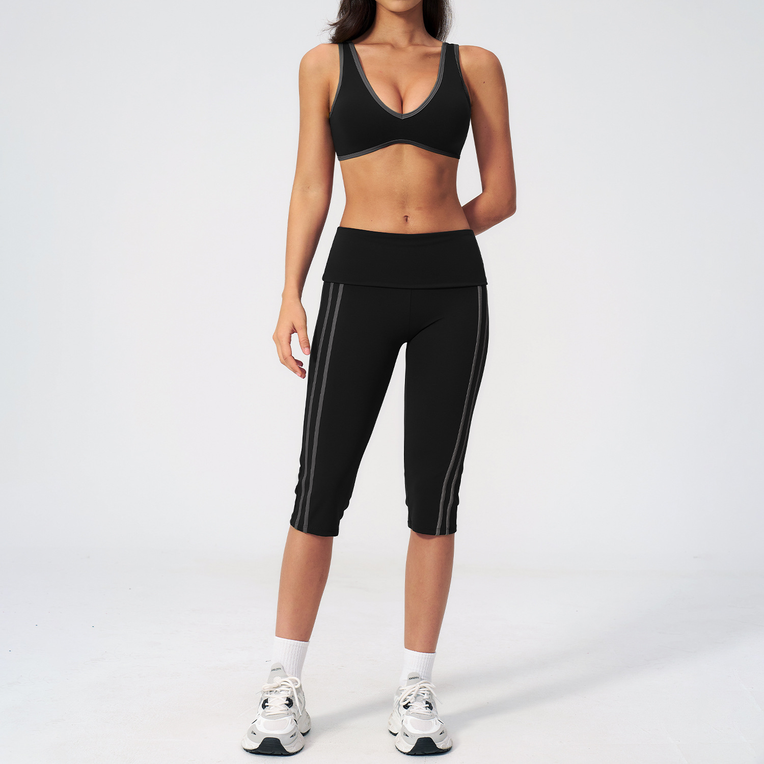 Wholesale Women's Gym Clothes, Workout Clothes Wholesale, Gym Clothes Manufacturer