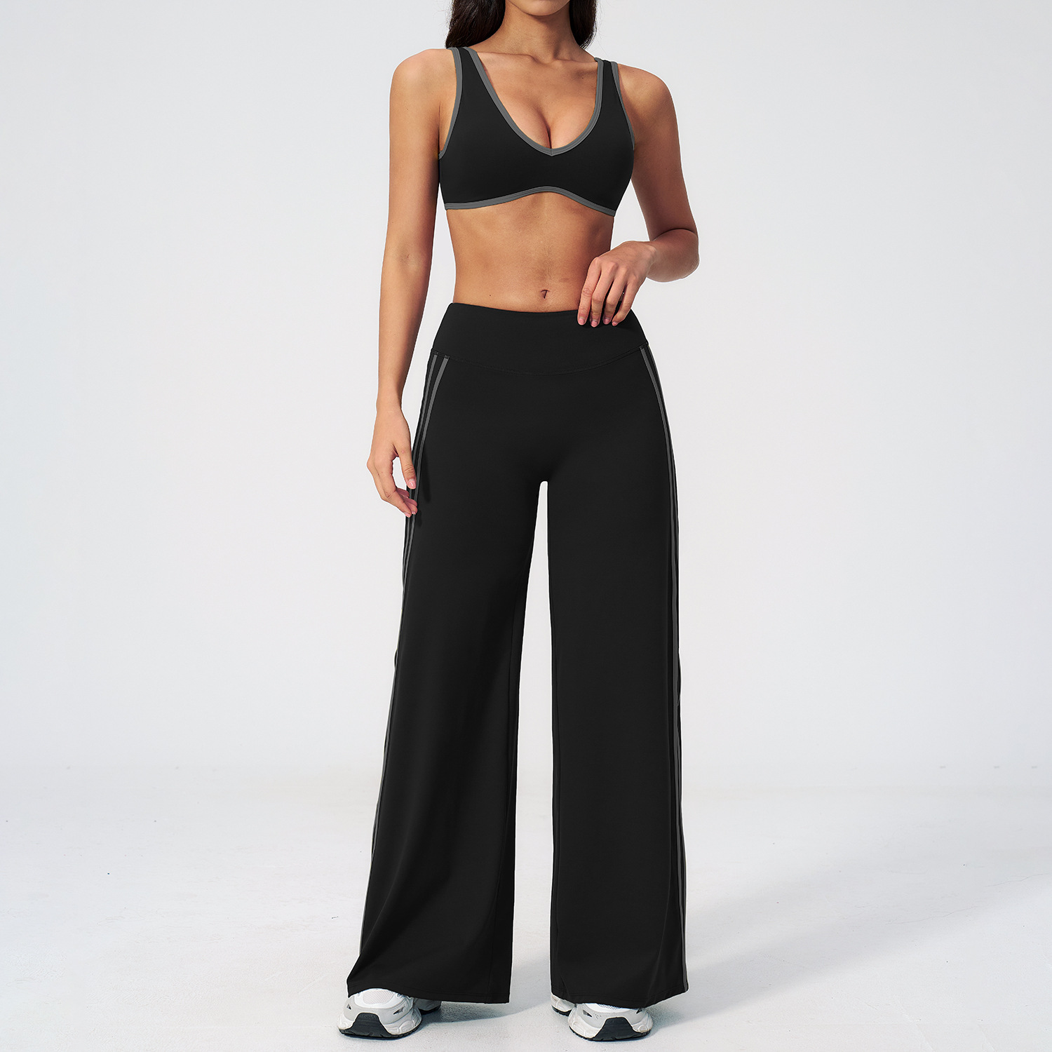 Wholesale Women's Gym Clothes, Workout Clothes Wholesale, Gym Clothes Manufacturer