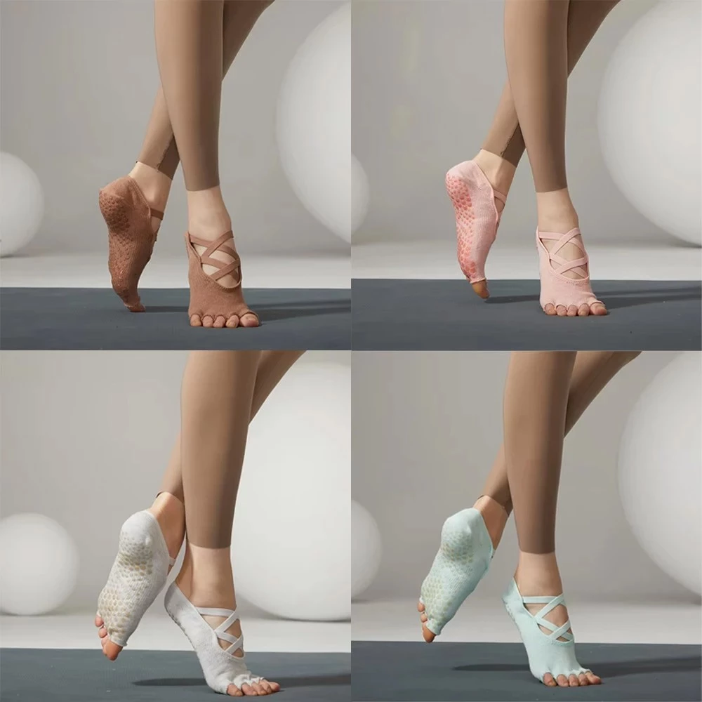 Pilates Socks for Studios, Custom Yoga Socks for Women, Silicone Grip Yoga Socks Wholesale